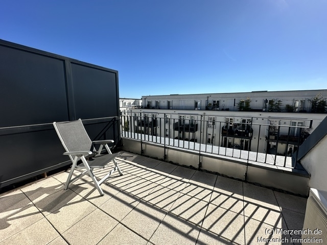 3-ZIMMER-PENTHOUSE-LUXUS-MAISONETTE MIT SÜD-TERRASSE IM RUHIGEN HERZEN VON KÖLN-SÜLZ